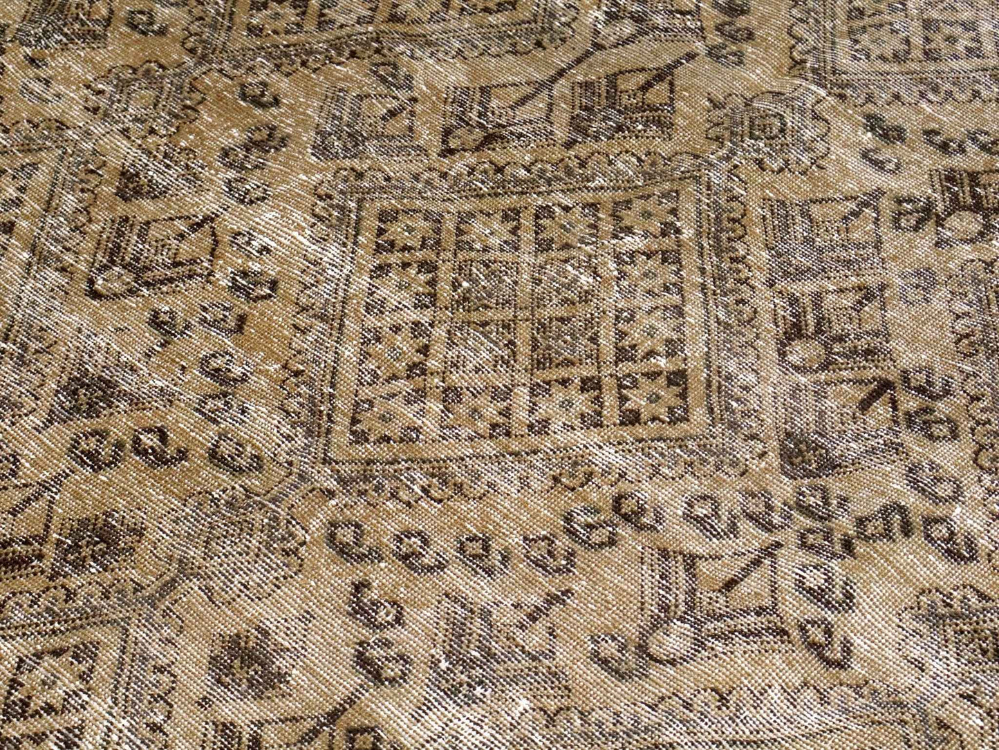 Persian Sirjan Rug | 6' 8” x 9' 11"