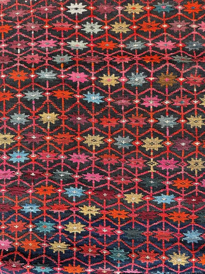 Persian Suzani Kilim | 2' 6" x 6' 5"