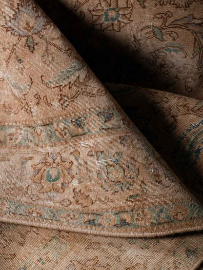 Persian Tabriz Rug | 6' 11” x 10' 1"