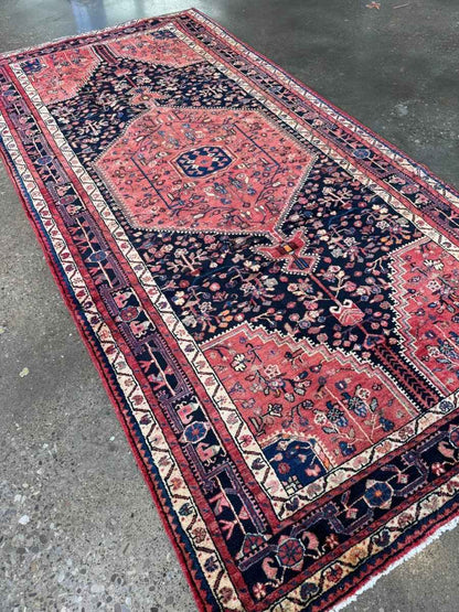 Persian Tuyserkan Rug | 5' 6" x 11' 2"
