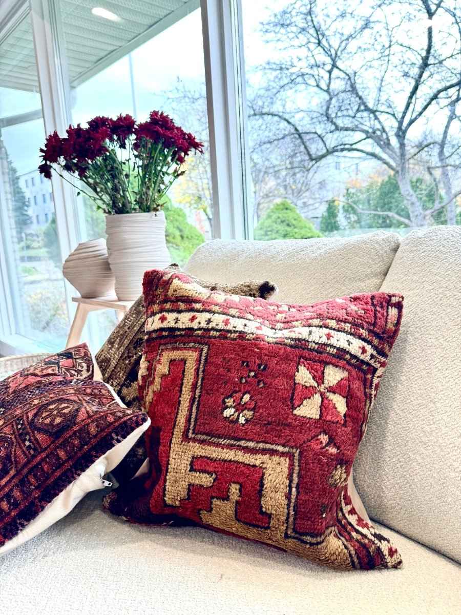 Pillow No. 003 | 16" x 16"