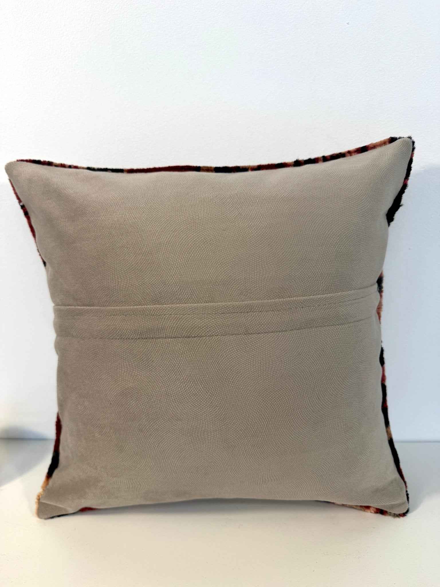 Pillow No. 016 | 16" x 16"