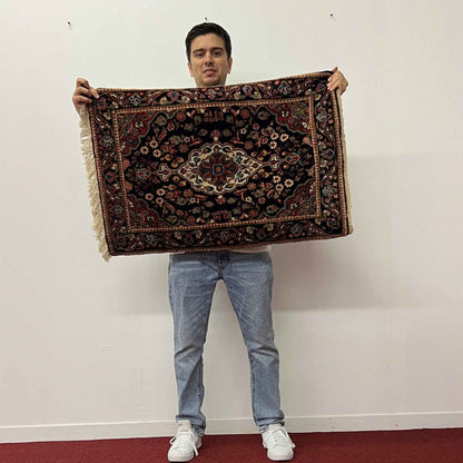 Sarouk | 3' 8" x 2' 2"