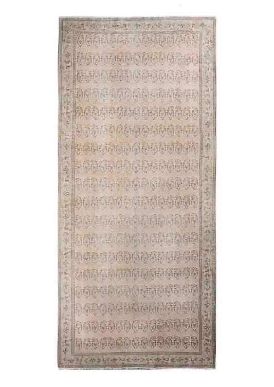Tabriz Paisley Rug | 4' 9" x 11' 2"