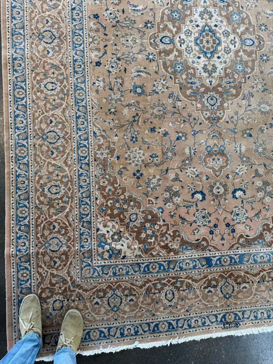 Vintage Kashan Rug | 7' 10" x 10' 11"