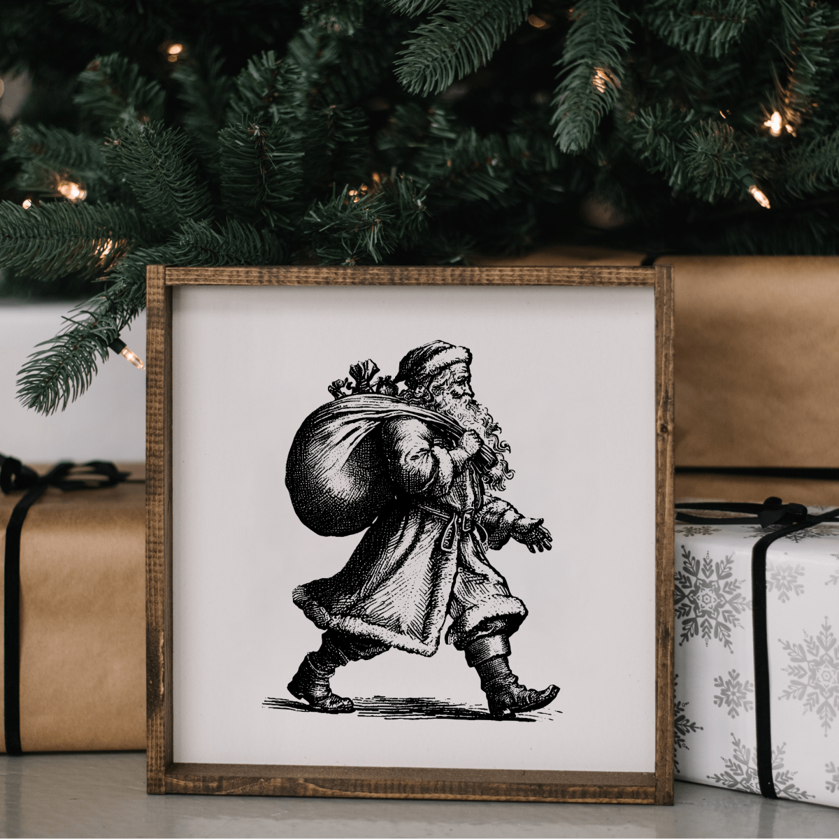 Vintage Santa - Framed Christmas Print - AURABAGS SHOP