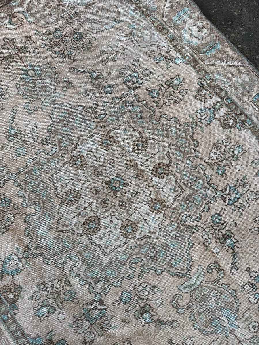 Vintage Tabriz Rug | 6' 1" x 8' 11"