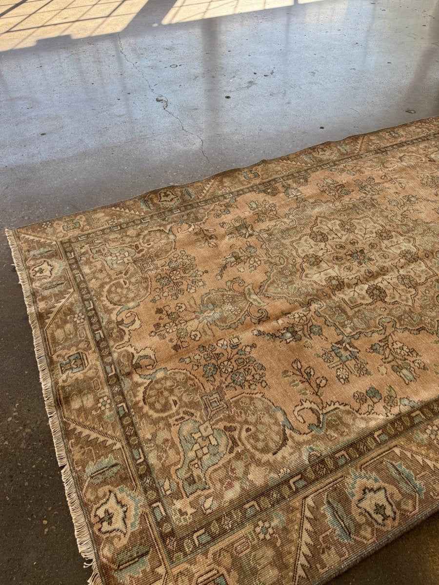 Vintage Tabriz Rug | 6' 1" x 8' 11"