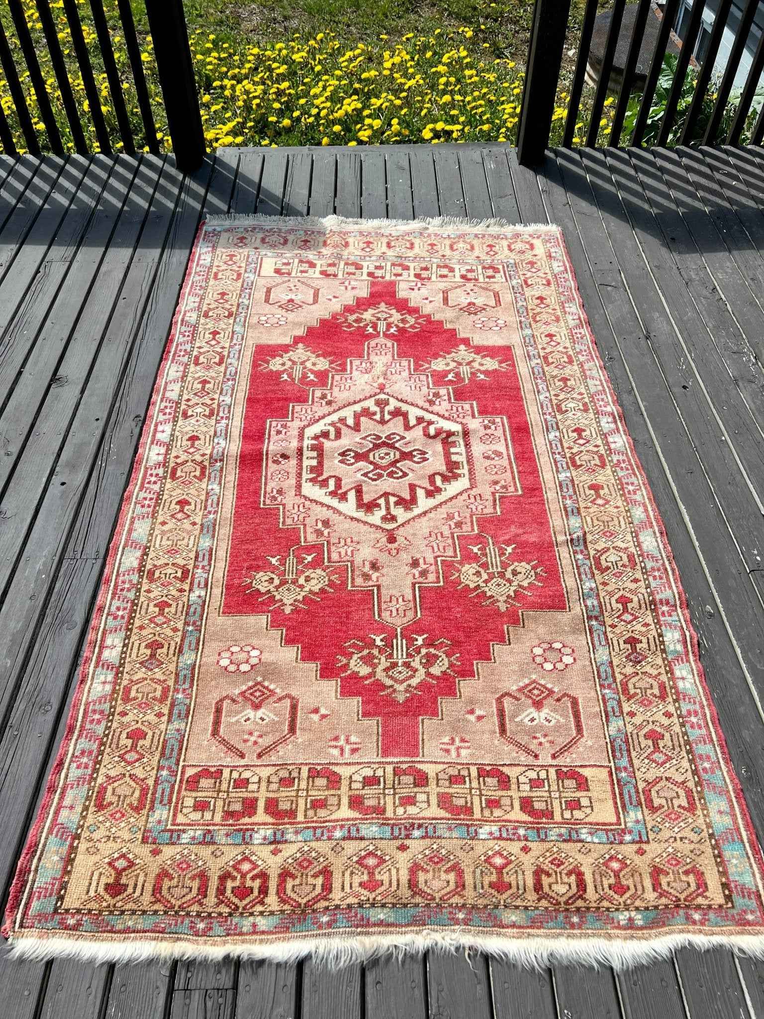 Yahya | 4' x 7' 2" | Turkish Yahyali Rug