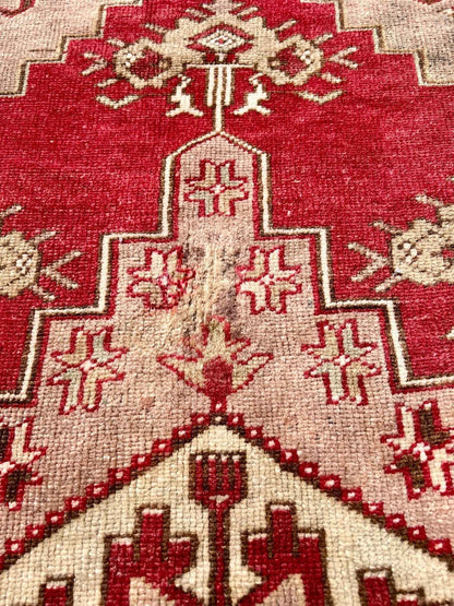 Yahya | 4' x 7' 2" | Turkish Yahyali Rug